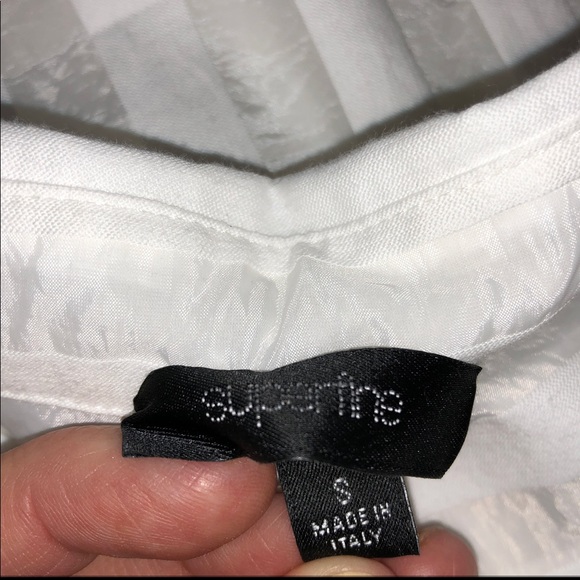 Superfine White Buttondown Blouse S. Cotton blend. - Picture 8 of 8